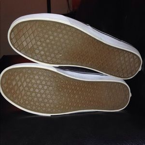 Vans Shoes - Van's Shoes Vans Shoes - Van's Shoes